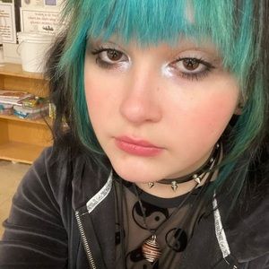 Meet your Posher, Jenna